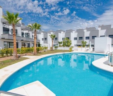 Townhouse in Fuengirola - Photo 1