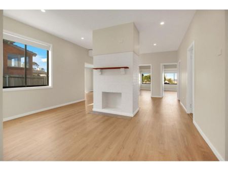 74 Gladstone Avenue, Wollongong, NSW 2500 - Photo 4