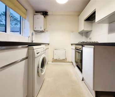 2 bedroom terraced house to rent - Photo 6