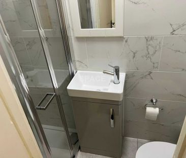 Courts Road, Reading RG6 7DJ - Photo 3