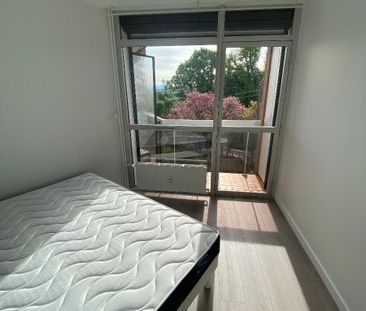 Location Appartement 3 pièces 80m² THONON LES BAINS 74200 - Photo 4