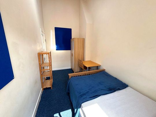 3 bedroom house share to rent - Photo 1