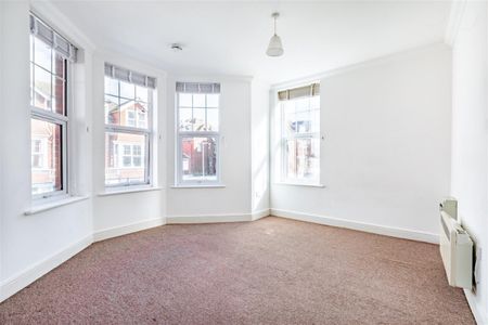 Cambridge Road, Eastbourne - Photo 4