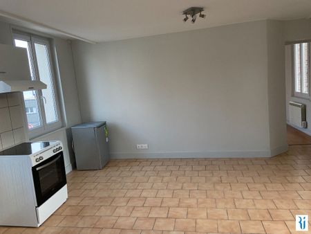 Location Appartement 4 pièces 78m² SOTTEVILLE LES ROUEN 76300 - Photo 3