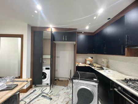 10 bedroom semi-detached house to rent - Photo 5