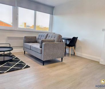 1 bedroom flat to rent - Photo 2