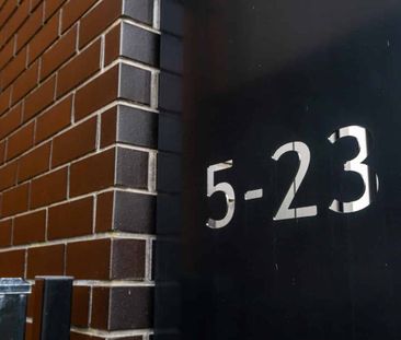 Spacious 2-Bedroom, 2-Bathroom Apartment - Photo 2