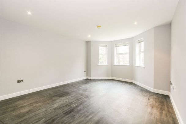 Heathcote Road, Camberley, Surrey, GU15 - Photo 1