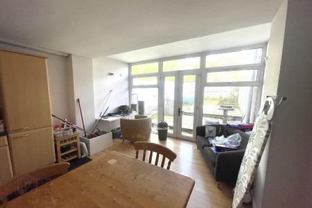 14 Meadowbank Street, Belfast, BT9 7FG - Photo 3