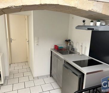 Location Appartement 1 pièce 27m² - Photo 4