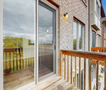 For Lease - 74 Davenfield Circle, Brampton, Ontario - Photo 4