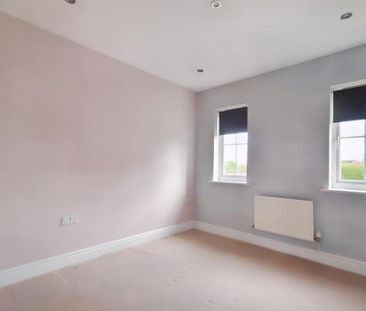 3 bedroom end of terrace house to rent - Photo 6