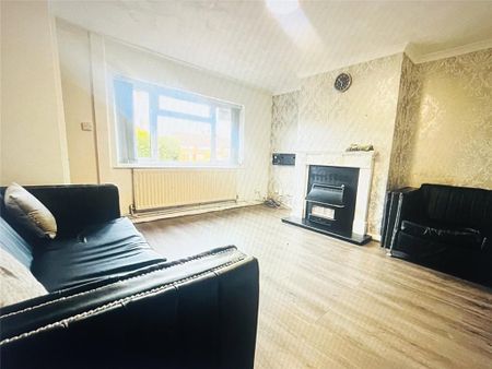 3 bedroom terraced house to rent - Photo 2