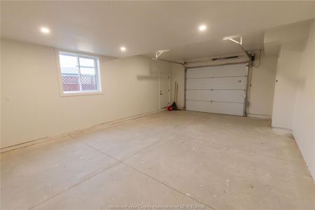 For Lease - 333 BOUFFARD Unit# 2, LaSalle, Ontario - Photo 4