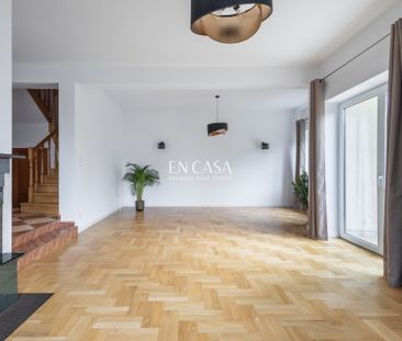 Wilanów | Dom w bliskim sąsiedztwie jeziora - Zdjęcie 1