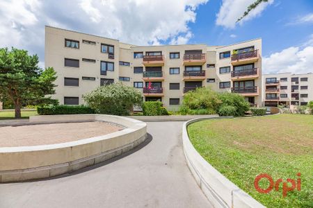 Location Appartement 1 pièce 38m² ST MICHEL SUR ORGE 91240 - Photo 4
