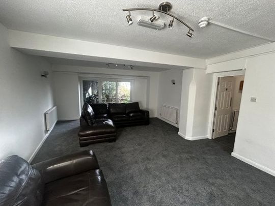 Old Lawn School Lane, St. Austell, PL25 - Photo 1