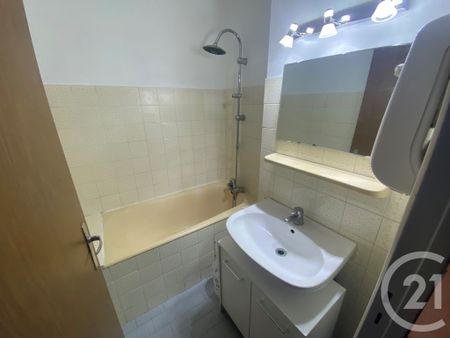 Location Appartement 1 pièce 18m² MONTPELLIER 34090 - Photo 2