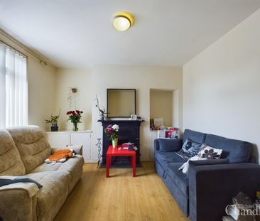 83 Frenchpark Street, Belfast, BT12 6HZ - Photo 5