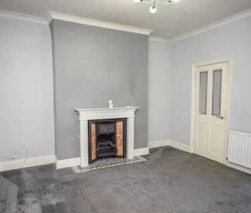 2 bed flat to rent in Bewick Street, South Shields, NE33 - Photo 1