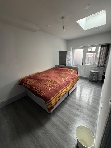 Room in a Shared House, Hurst Road, B67 - Photo 3