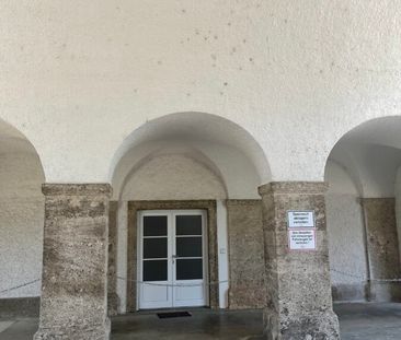 Ruhig gelegene Erdgeschoßwohnung mit Küche und 2 Zimmer - Photo 2