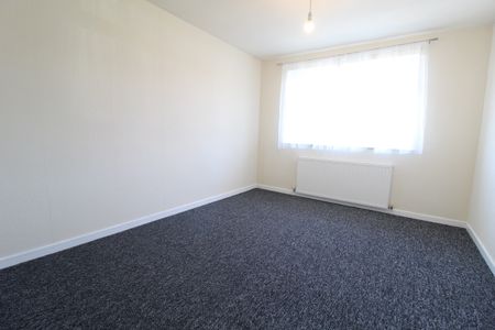 3 Bed Semi for Rent in Orchard Hills, Walsall, WS5 - Photo 5