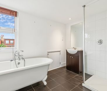 Clonmore Street, London, SW18 - Photo 6