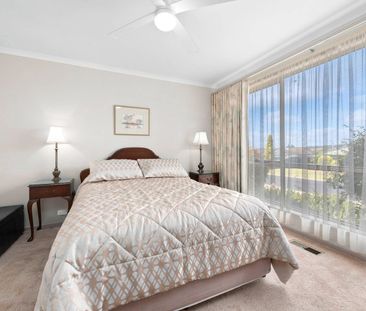 Lovely home in perfect location - Photo 4