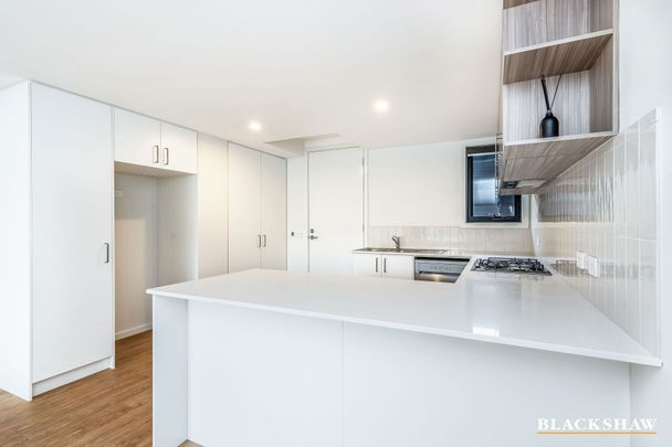 57/117 Sutherland Crescent, Taylor ACT 2913 - Townhouse For Rent | Domain - Photo 1