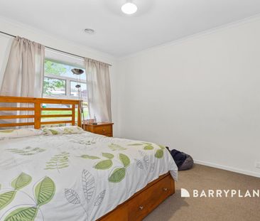 The Low Maintenance Gem! - Photo 1