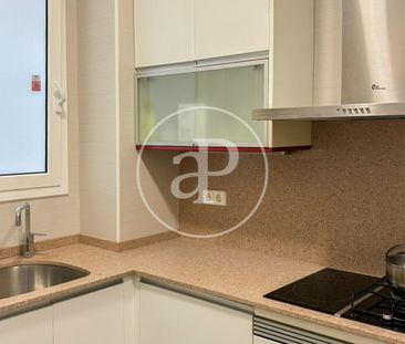 Flat for rent in Eixample Dreta (Barcelona) - Photo 5