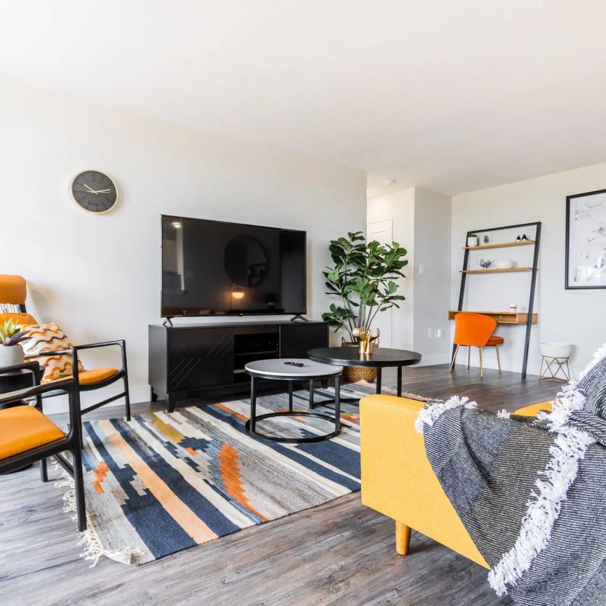 Two Bedroom Units - Photo 1