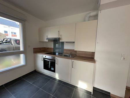 Location Appartement 4 pièces 82m² - Photo 5