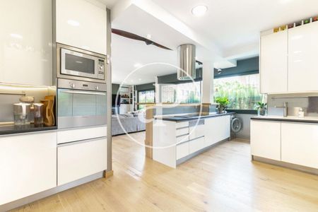 Flat for rent in Passeig de la Bonanova - Photo 2