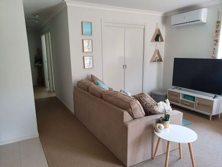 Rental Property On Edward Road. - Photo 2