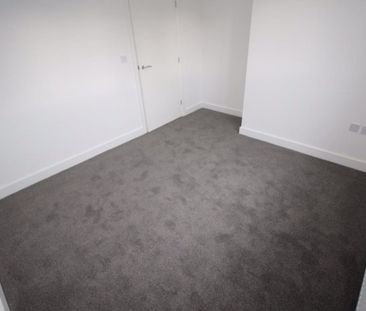 2 Bedroom Apartment - Photo 5
