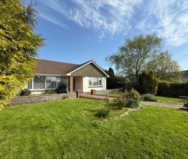3 bed detached bungalow to rent, Crediton, EX17 - Photo 2