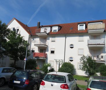 Studenten aufgepasst: Wohnheimplatz in einer WG im Studentenwohnhei... - Foto 1