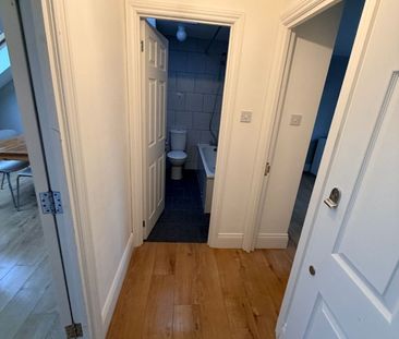 2 Bed Flat, Beatrice Avenue, SW16 - Photo 3
