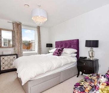 Camberley, Surrey, GU15 - Photo 6