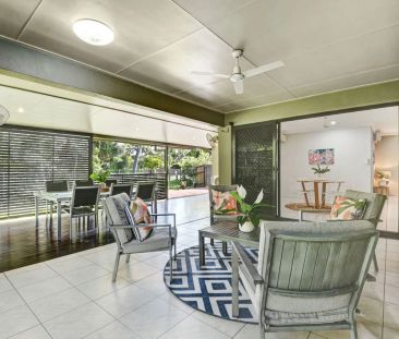 Coastal Living with Solar ! - Photo 5