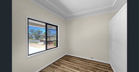 3 Bedroom Home - Electricity and Water Included - Photo 3