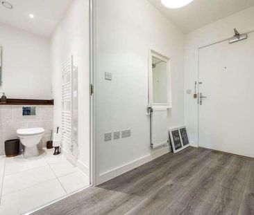 Connersville Way, Croydon, CR0 - Photo 4