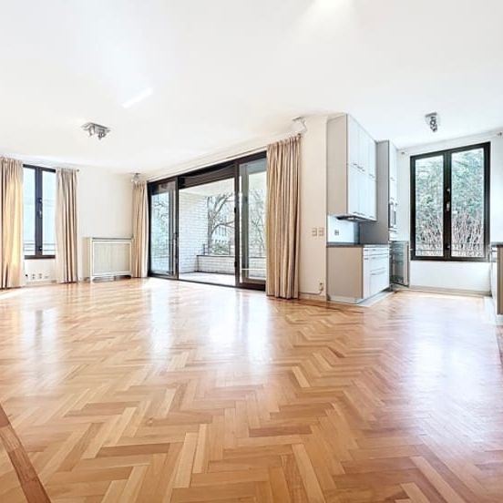 Appartement te huur - Photo 1