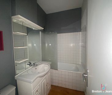 Location Appartement 2 pièces 37m² - Photo 2