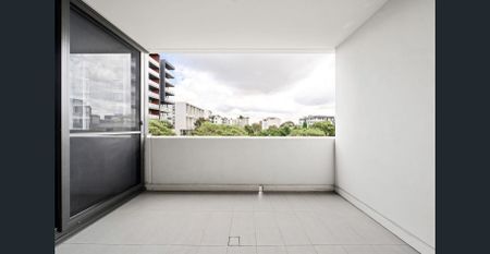 Luxury three-bedroom apartment in prestigious complex - Photo 2