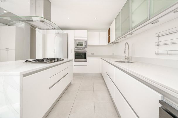 Anley Road, Brook Green, W14, London - Photo 1