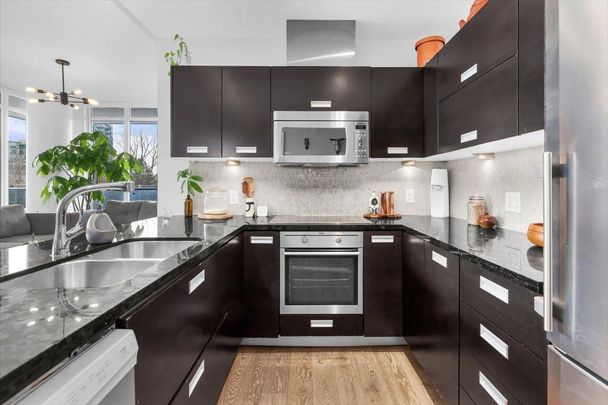 For Lease - 90 Park Lawn Road Unit# 316, Toronto, Ontario - Photo 1