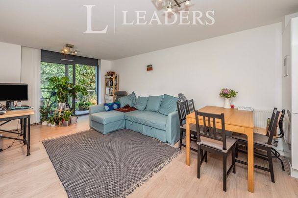 2 bedroom apartment to rent Somerville Court, Newsom Place, St. Peters Road, St. Albans, AL1 - Photo 1